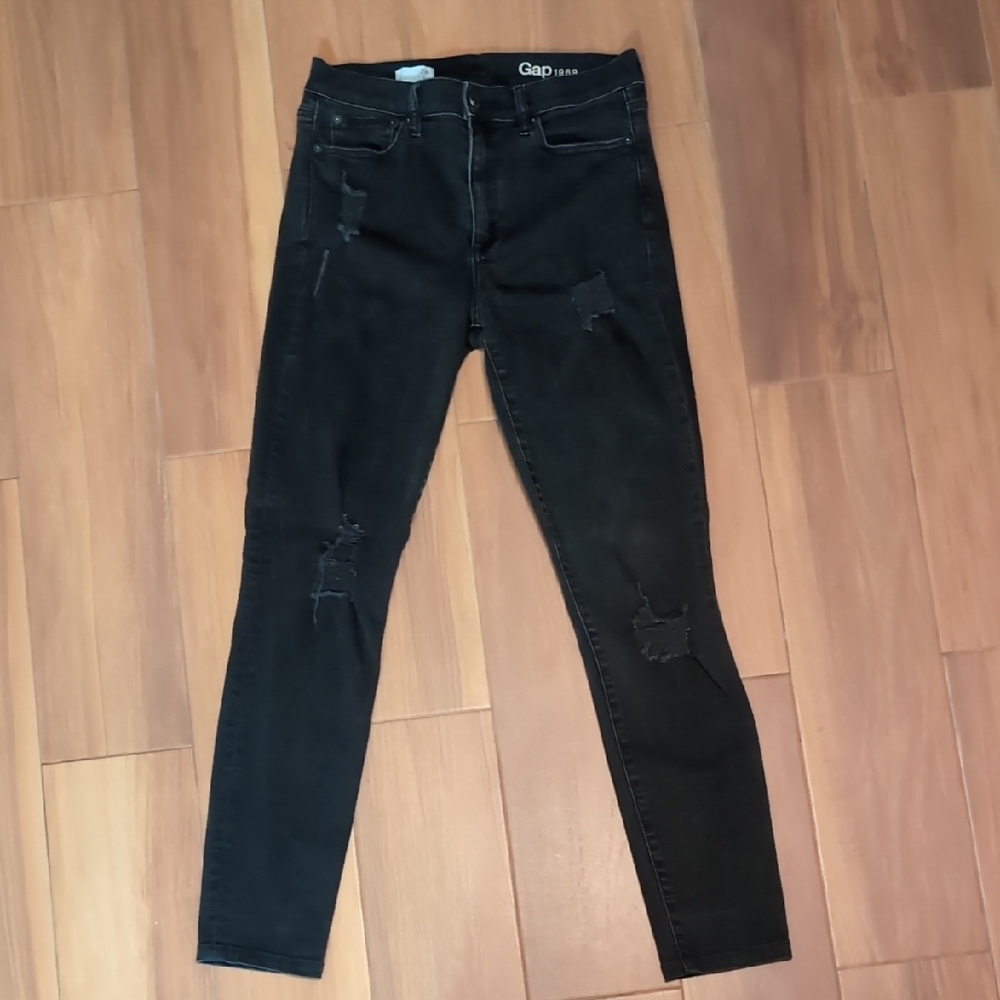 GAP Women's Distressed Black Skinny Jeans